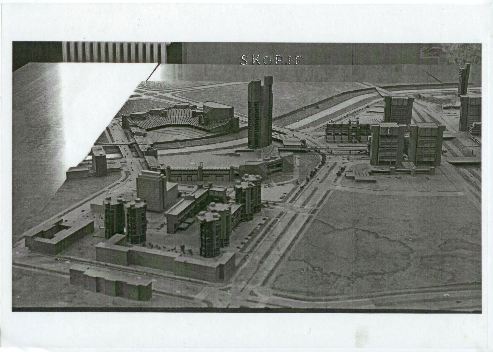 Obsessive Setting (12 Drawings)