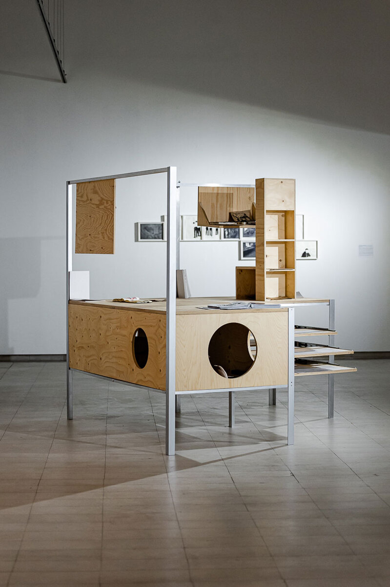 Obsessive Setting (archive prototype 1)